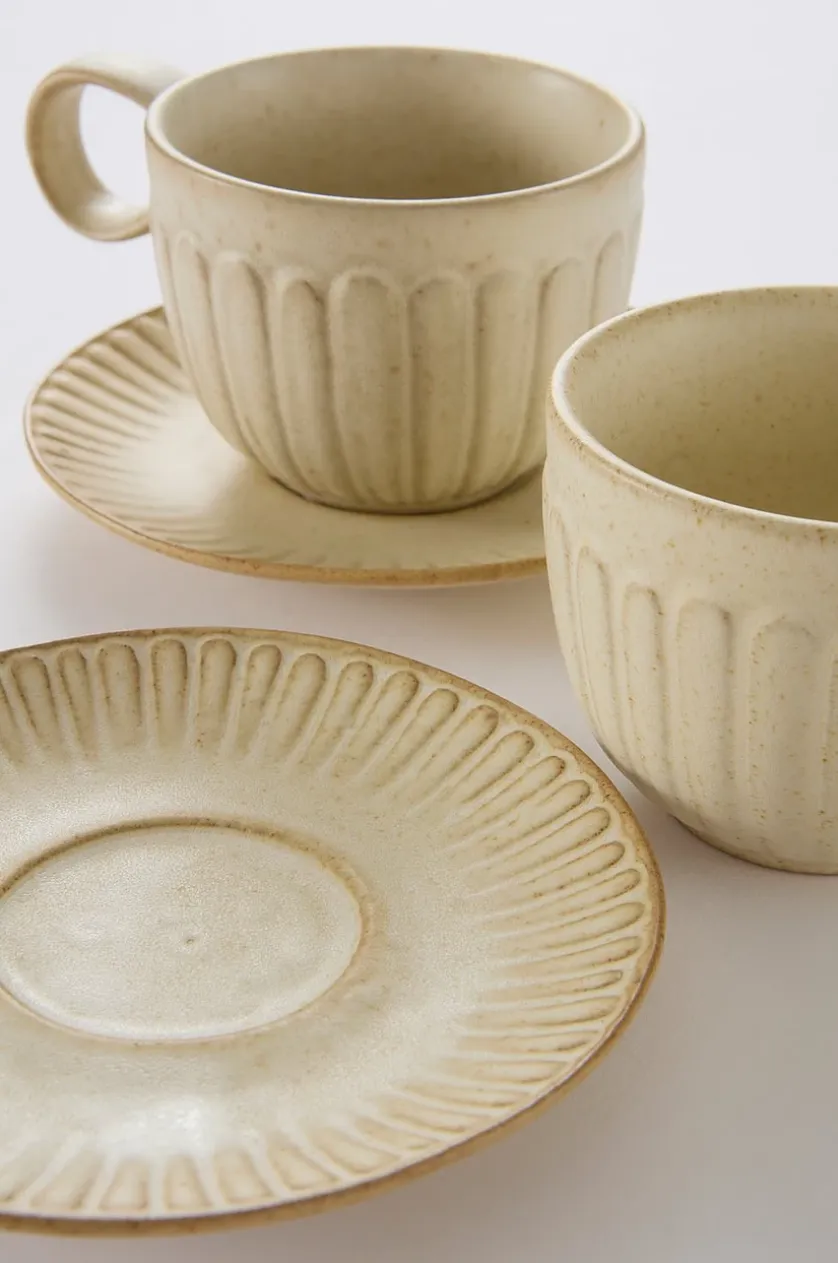 ALVIA Tasse mit Untertasse
