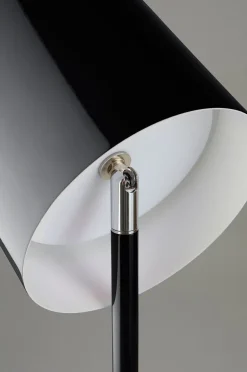 ARA Stehlampe