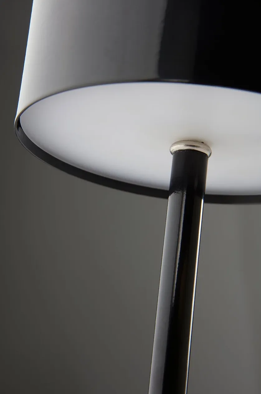 ARA Tischlampe LED tragbar