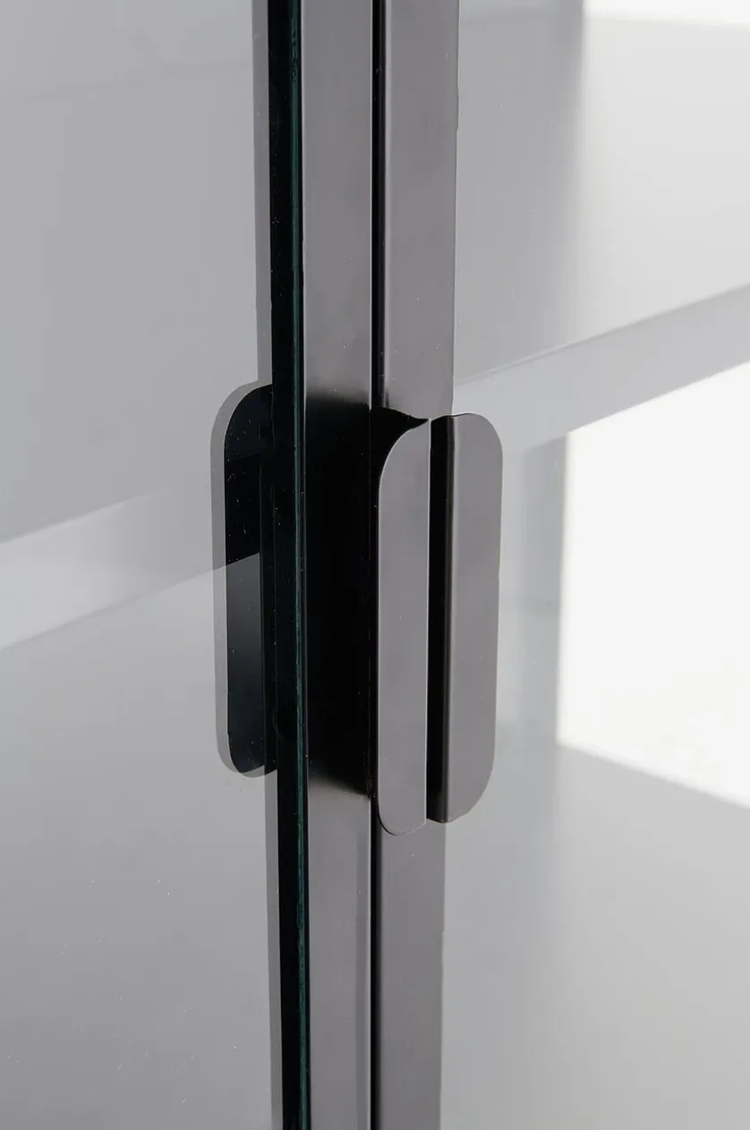 BLACKBURN Vitrinenschrank - groß