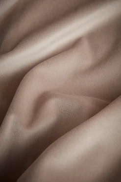 DEMI maßgeschneiderter Samtvorhang