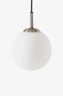 EKMAN Lampe am Fenster