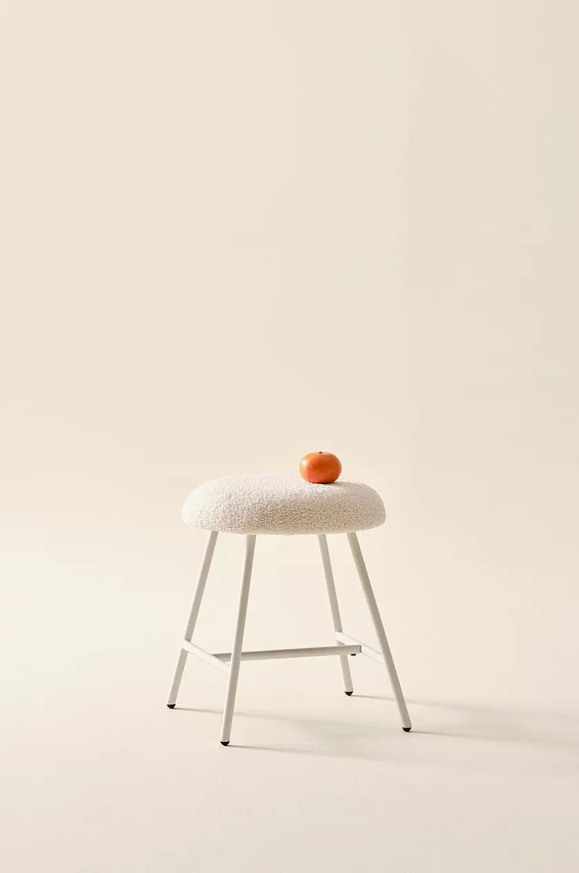 LIDO Hocker