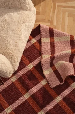 MARE wendbarer Wollteppich