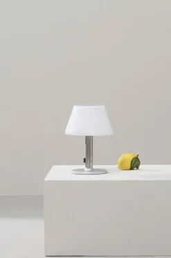 Solia Leuchte mit Solarzellen