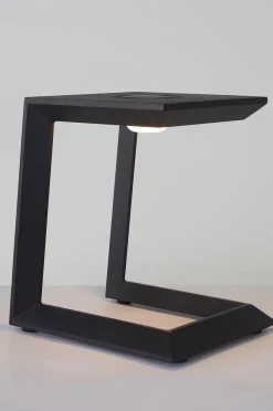 SOLO LED, solarbetriebener Tisch