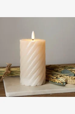 Stumpenkerze Flamme Swirl LED 15 cm
